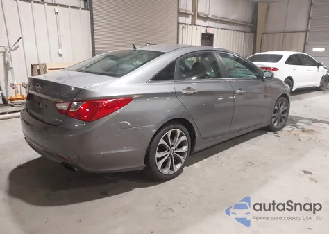2013 Hyundai Sonata Limited 2.0T z USA, uszkodzony, nr VIN 5NPEC4AB4DH608925